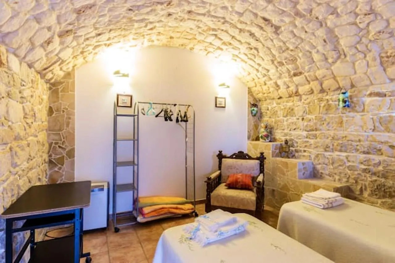 Comfortable Apartment In Modica 80 M² + Terrace